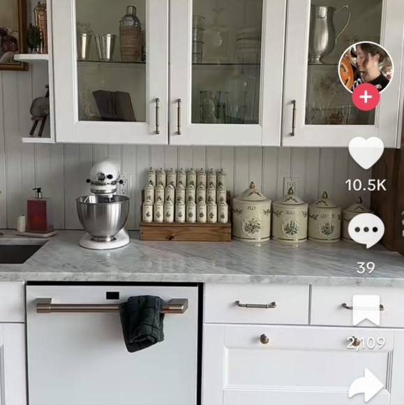 sold.Lenox Spice Garden Coffee Tea Canister - Picture 2 of 15